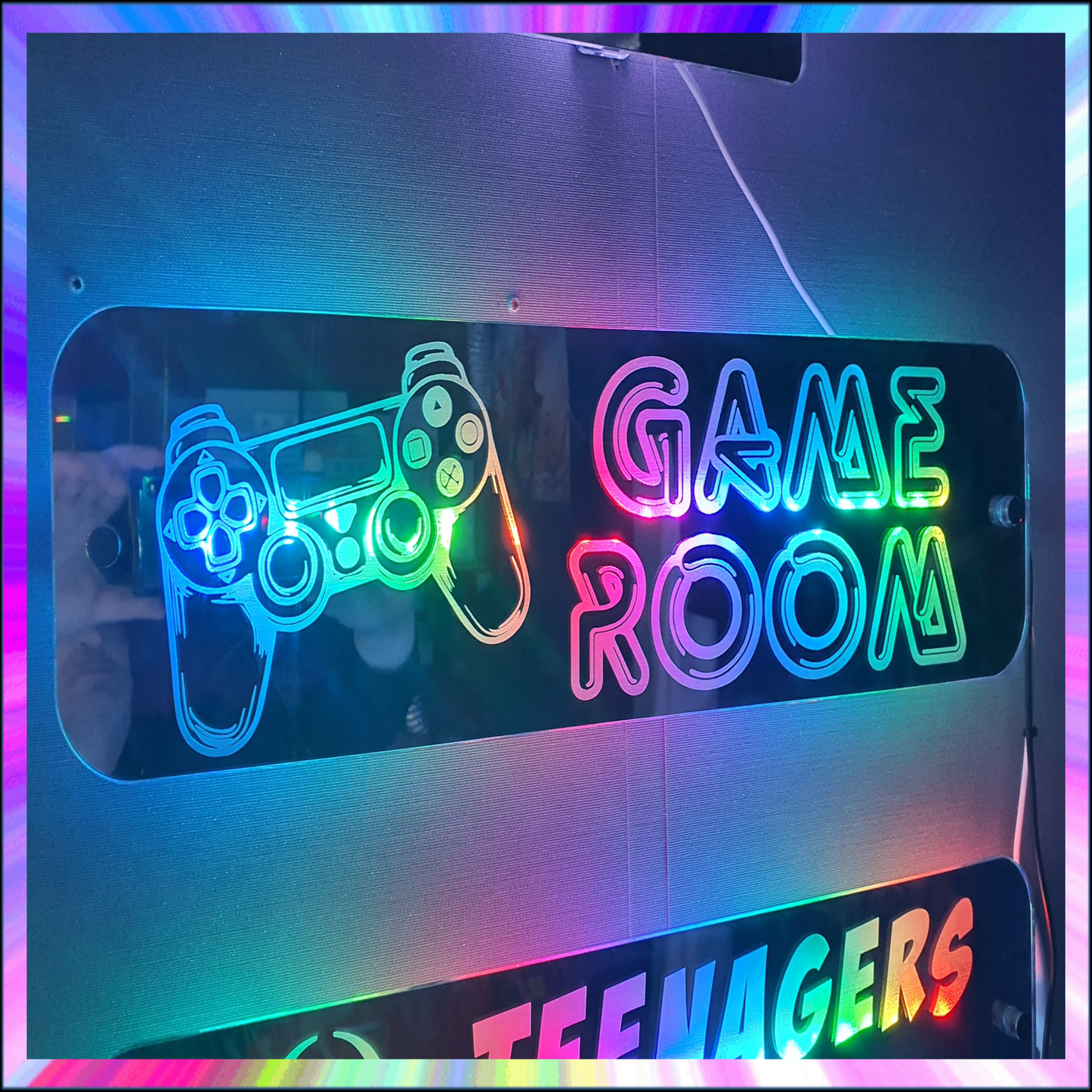 Game Room L.E.D Mirror with 366 Light Modes and 12 Static Light Colours and remote