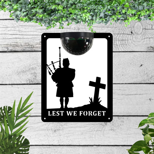 Scottish Soldier Garden Solar Wall Plaque Wall Art